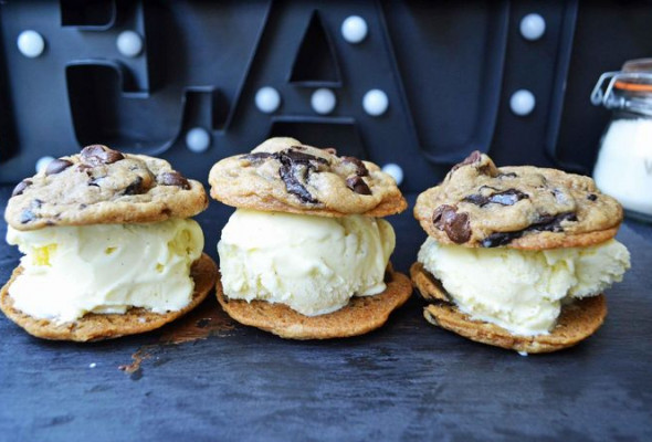 Chocolate Chip Cookies Sundae