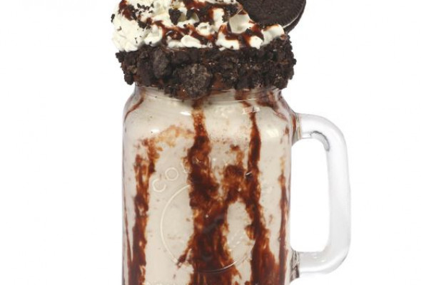 Cookies & Cream Stuffed Milkshake
