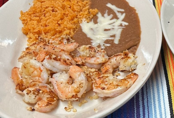 Camarones al Mojo de Ajo