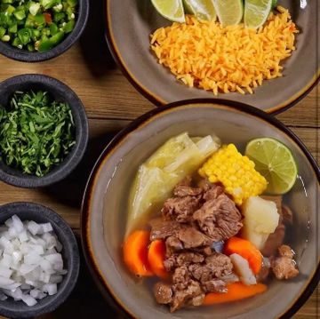 Caldo De Res