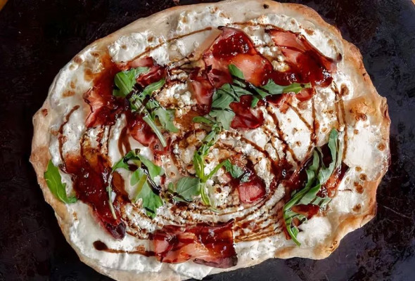 Prosciutto, Fig, Goat Cheese Pizza