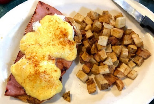 Eggs Benedict